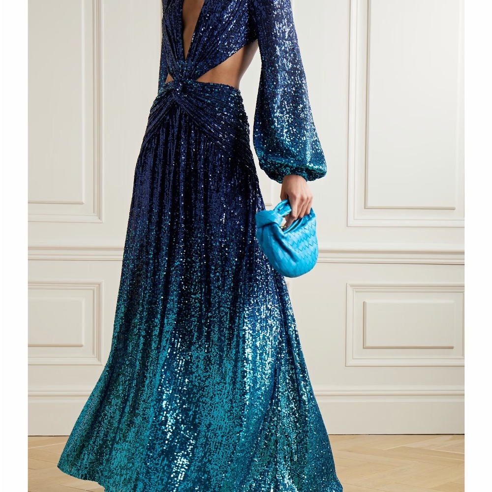 PatBO Alessandra Ambrioso Ombre Sequin
Gown in High Tide. Size Small NWT - Picture 2 of 7